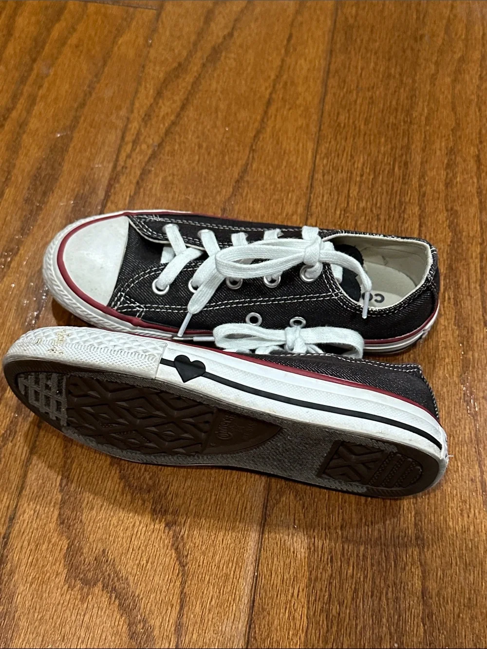 Converse classic low